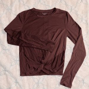 Athleta burgundy yoga top, size S